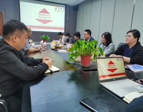 会议室1(1).jpg 会议室1(1).jpg